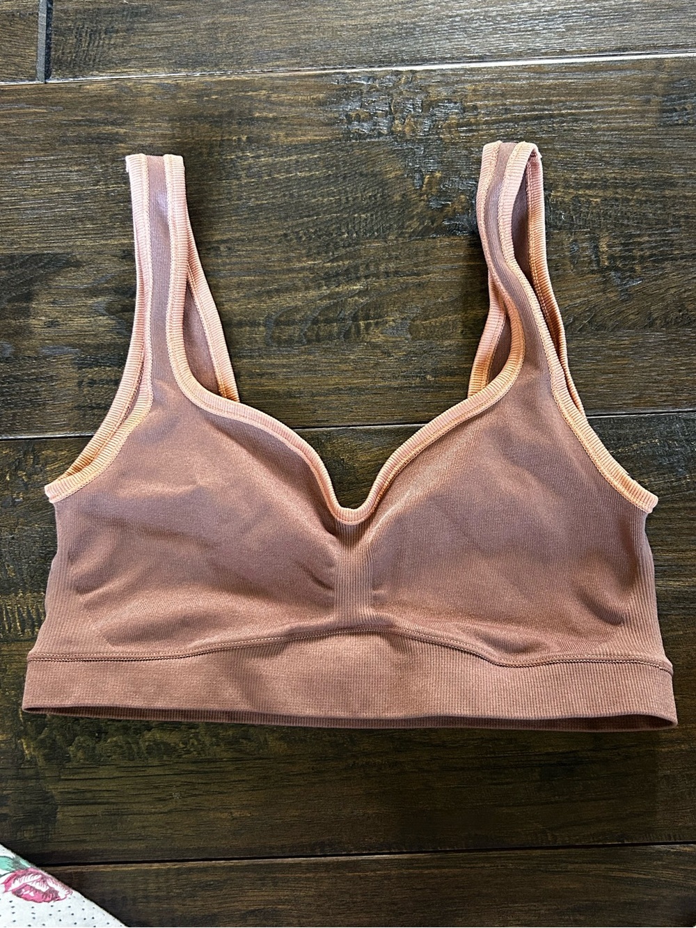 Urban Outfitters V-Neck Seamless Bralette - Brown
